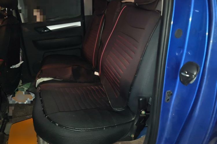 Used JAC Group T6 2022 2.0T Diesel Two-Wheel Drive Engineering Version with Long Wheelbase Left Rear Seat