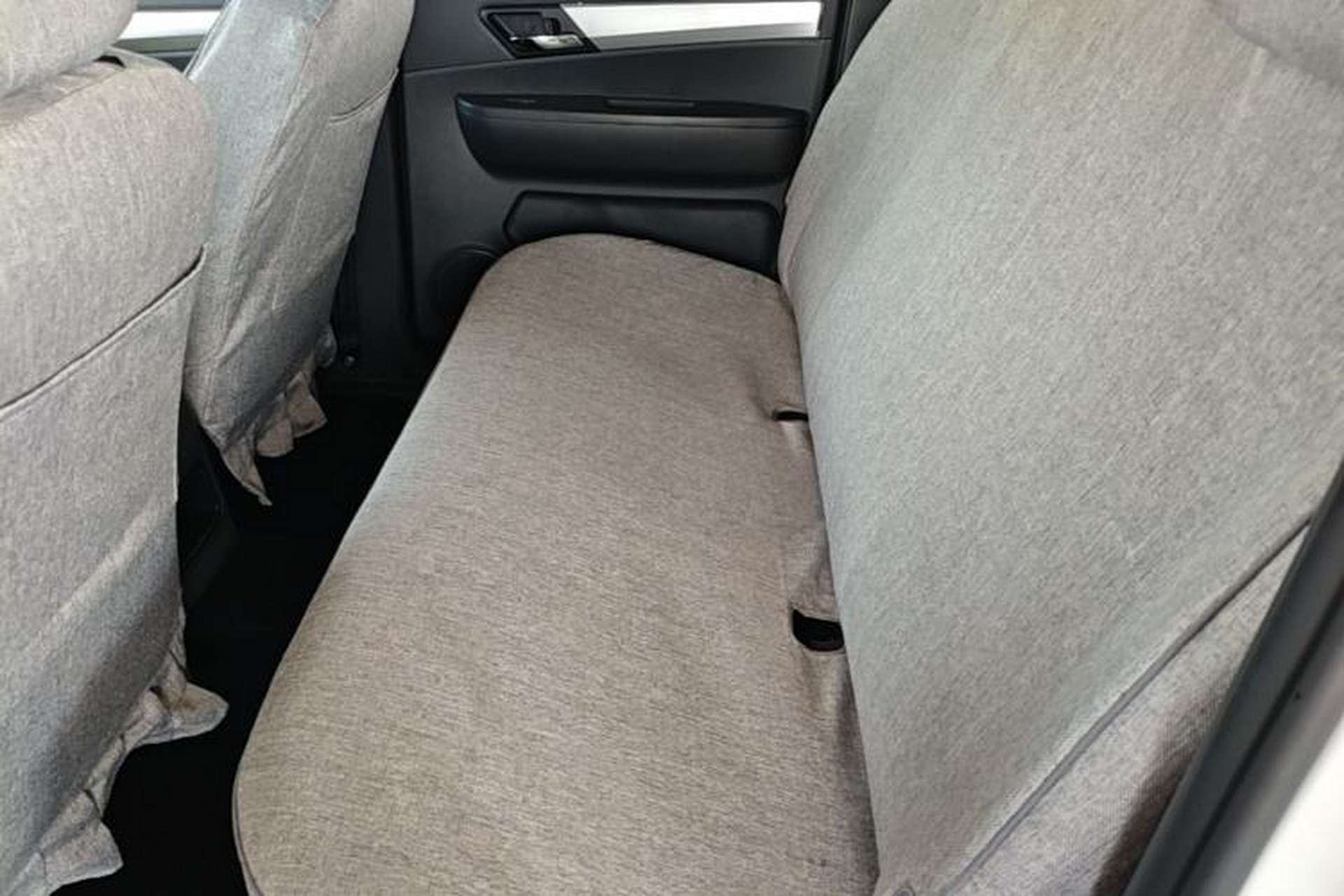 Used JAC Group T6 2022 2.0T Diesel Two-Wheel Drive Engineering Version with Long Wheelbase Left Rear Seat