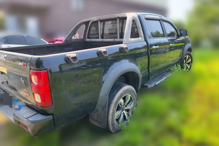 Used JAC Group T8 2018 2.0T Diesel Two-Wheel Drive Prestige Version Big Double HFC4DB2-1D1 Rear Right 45 Deg