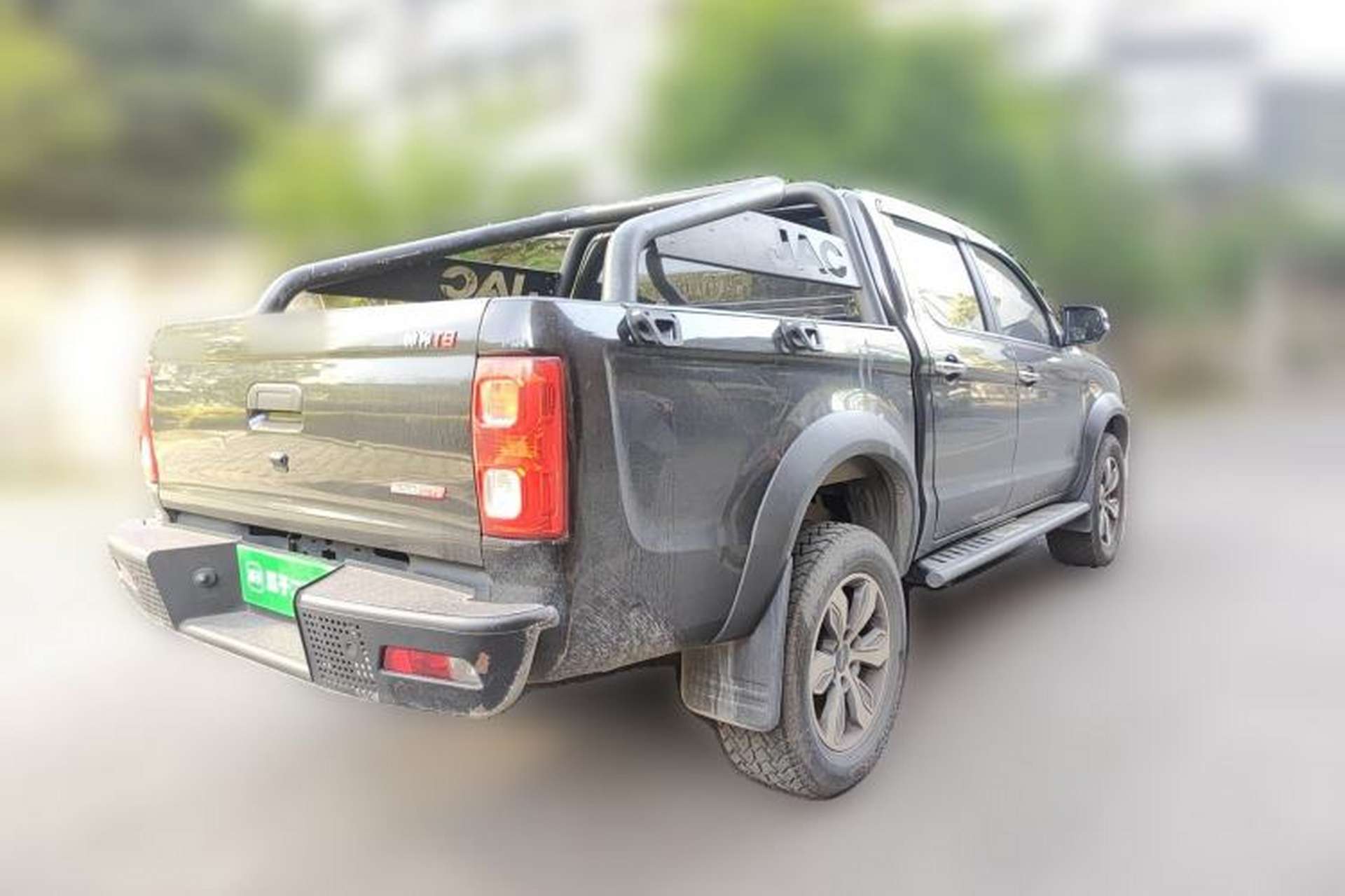 Used JAC Group T8 2019 2.0T Explorer Edition Two-Wheel Drive Prestige Trim with Standard Double Cabin HFC4DB2-1D Rear Right 45 Deg