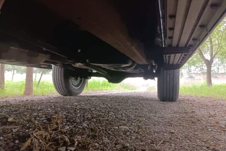 Used JAC Group T8  Chassis Front Left