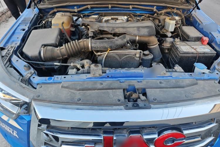 Used JAC Group T8 2019 2.0T Gasoline 4x4 Prestige Version Standard Double Cabin HFC4GA3-4D Engine Bay
