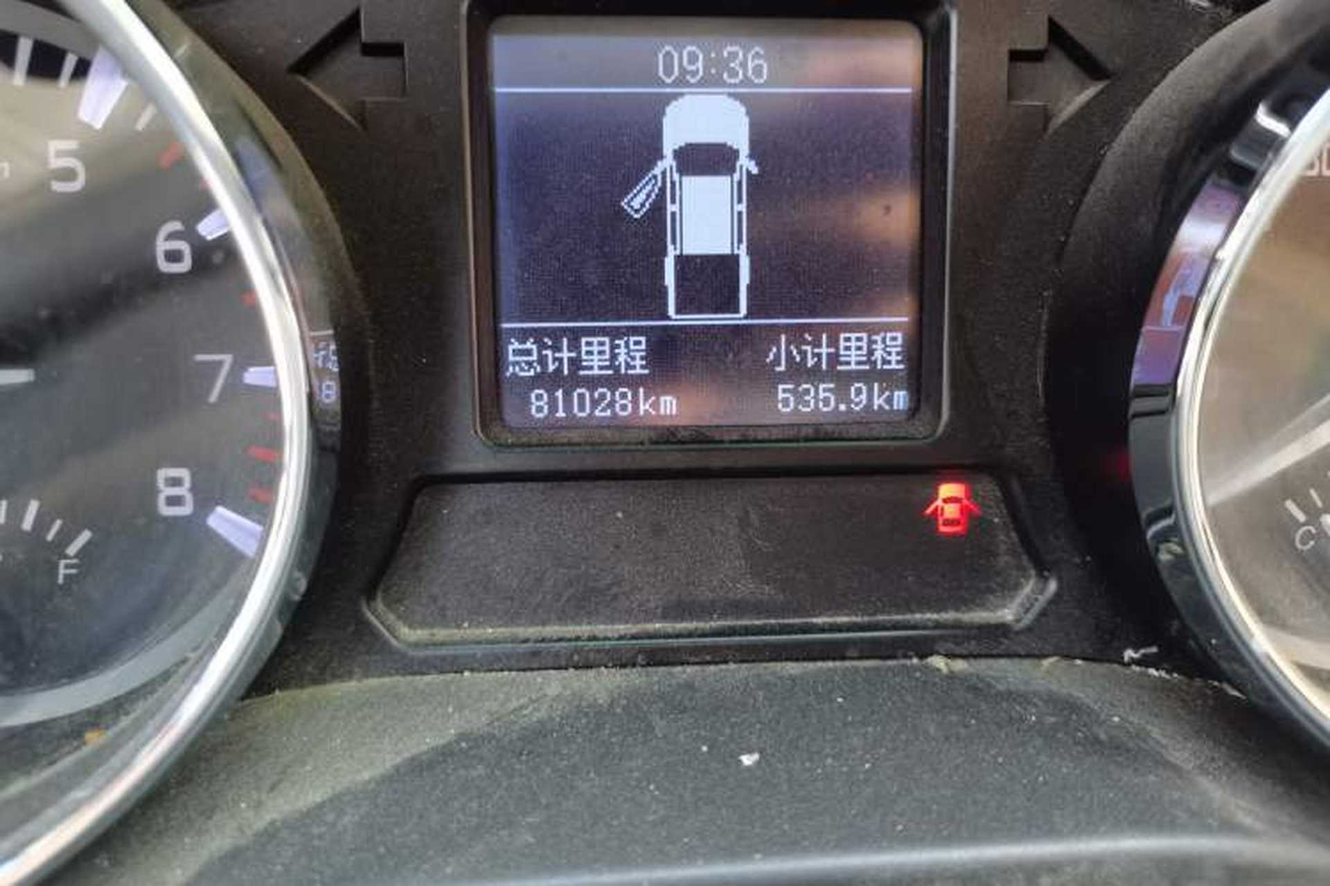 Used JAC Group T8 2019 2.0T Gasoline 4x4 Prestige Version Standard Double Cabin HFC4GA3-4D Odometer Close Up