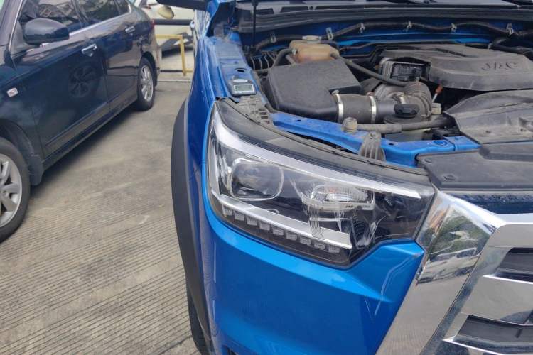 Used JAC Group T8 2019 2.0T Explorer Edition Four-Wheel Drive Prestige Trim Standard HFC4DB2-1D Right Front Headlight