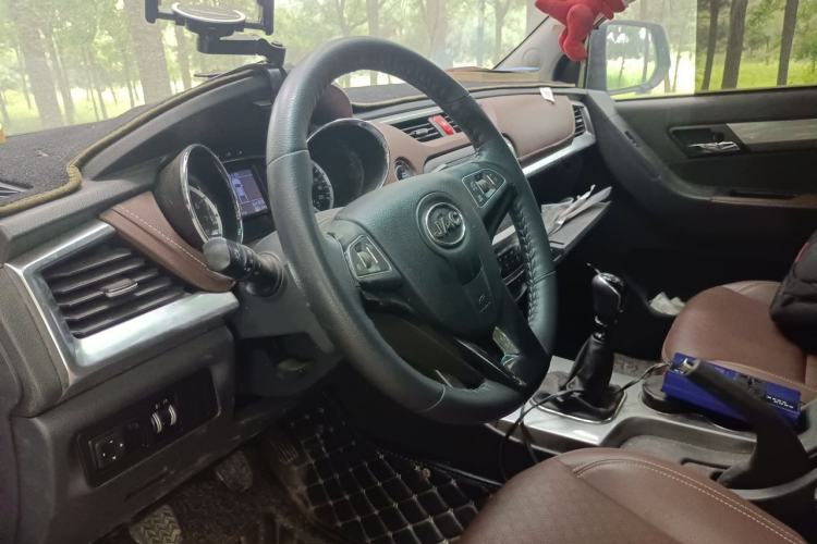 Used JAC Group T8  Steering Wheel