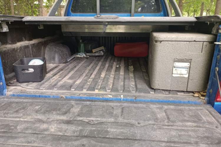Used JAC Group T8  Trunk