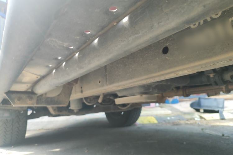 Used JAC Group T8 2020 2.0T Diesel Two-Wheel Drive Business-Grade Big Double Cabin HFC4DB2-2E Chassis Rear Left