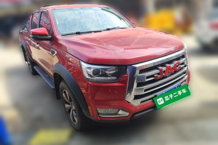 Used JAC Group T8 2020 2.0T Diesel Two-Wheel Drive Business-Grade Big Double Cabin HFC4DB2-2E Front Right 45 Deg