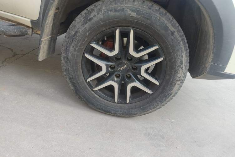 Used JAC Group T8 2021 2.0T PRO Diesel 4x4 SharpDrive Version Big Double HFC4DB2-2E Exterior 7