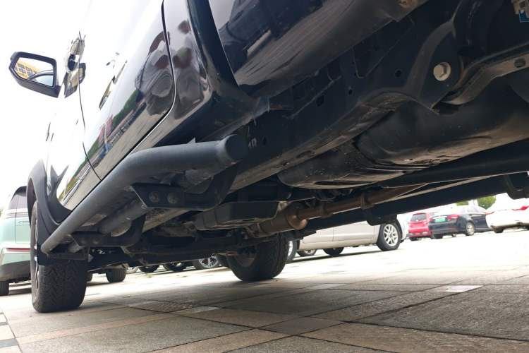 Used JAC Group T8 2022 2.0T PRO Diesel Two-Wheel Drive SharpDrive Version with Dual HFC4DB2-2E Left Side Sill