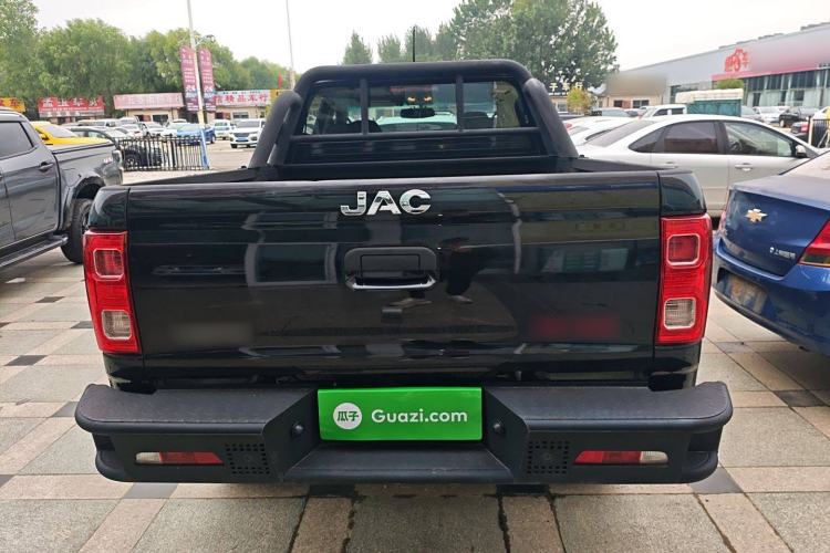 Used JAC Group T8 2022 2.0T PRO Diesel Two-Wheel Drive SharpDrive Version with Dual HFC4DB2-2E Rear