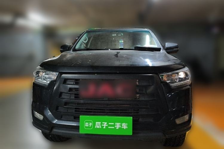 Used JAC Group T8 2022 2.0T PRO Diesel Two-Wheel Drive Sharp Edition Standard Dual HFC4DB2-2E Front