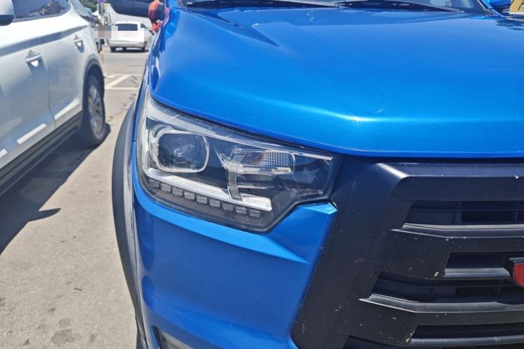 Used JAC Group T8 2022 2.0T International Version Diesel 4x4 Prestige Grade with Large Double Cabin HFC4DB2-2E Right Front Headlight