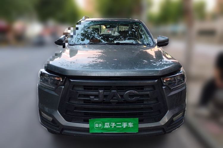 Used JAC Group T8 2022 2.0T PRO Diesel Two-Wheel-Drive Obsidian Edition with Dual HFC4DB2-2E Front