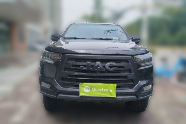 Used JAC Group T8 2022 2.0T PRO Diesel Two-Wheel-Drive Obsidian Edition with Dual HFC4DB2-2E Front