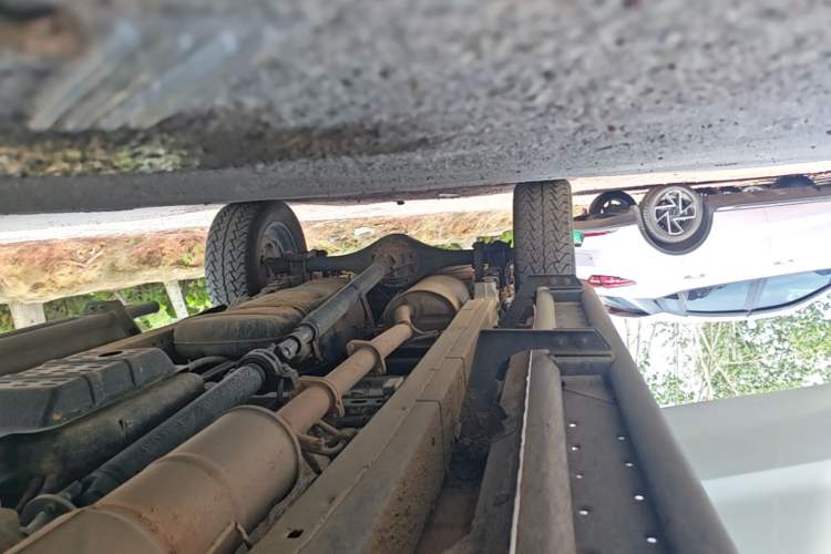 Used JAC Group T8 2022 2.0T International Version Diesel 4x4 Luxury Big Double HFC4DB2-2E Right Side Sill