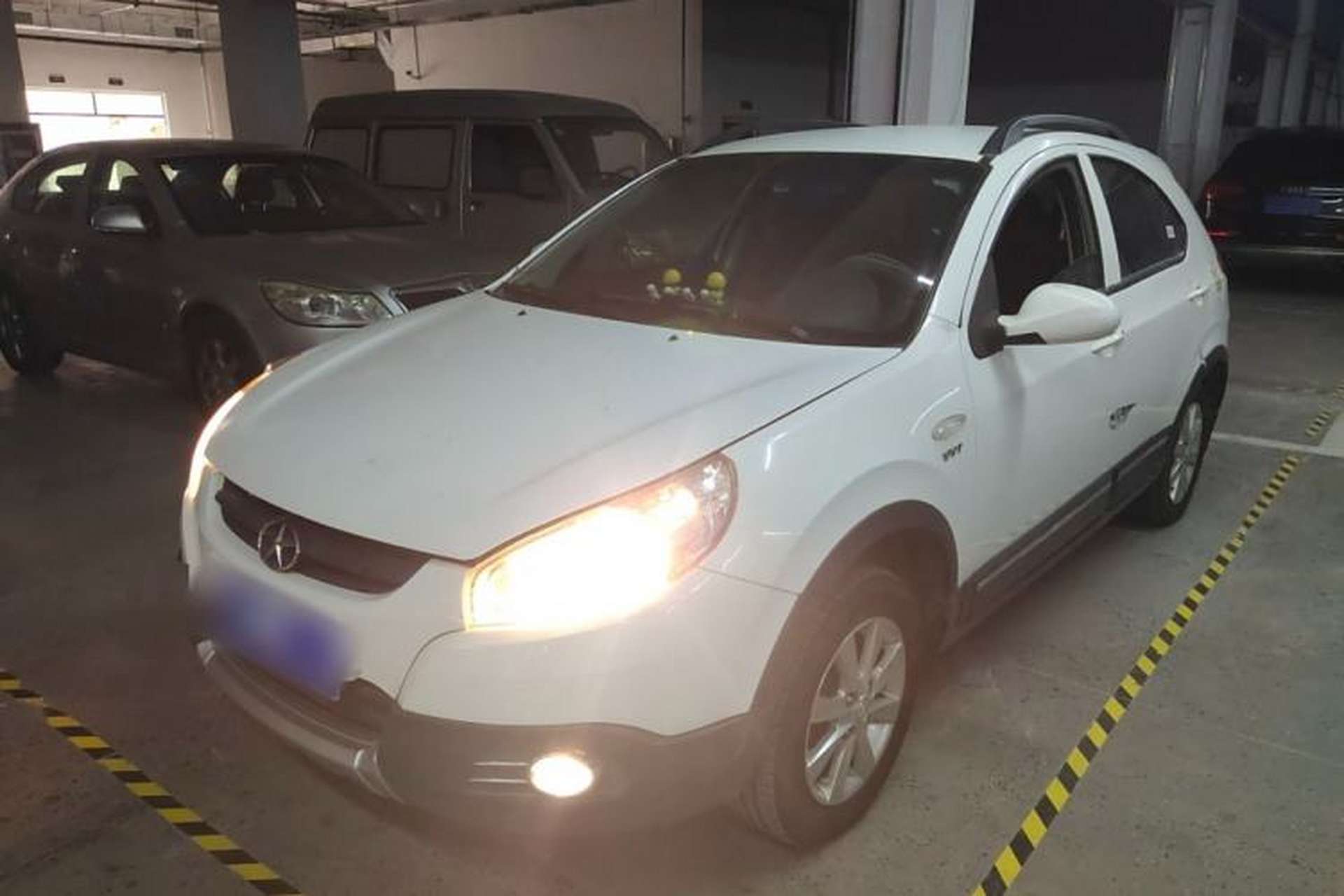 Used JAC Group Tongyue RS 2012 Cross 1.3L Manual Luxury Model Front Left 45 Deg