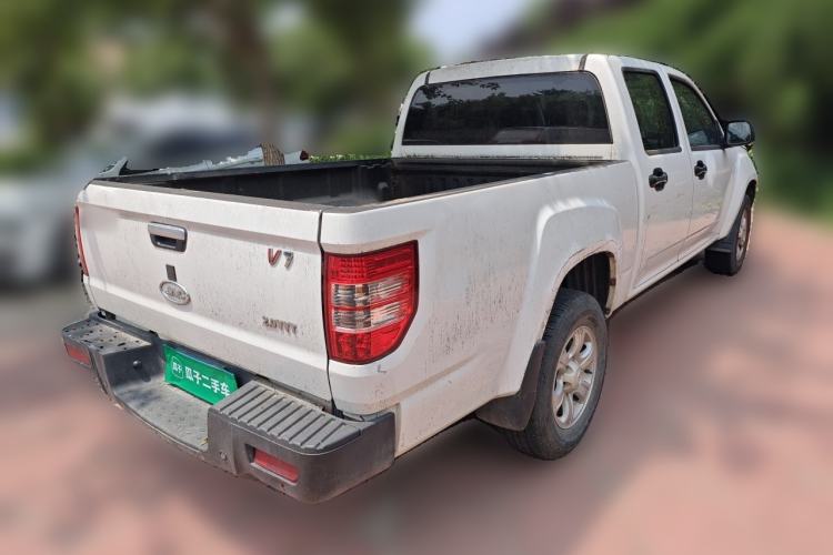 Used JAC Group V7 2018 2.0L Two-Wheel-Drive Luxury Long-Wheelbase HFC4GA3-3D Exterior 5