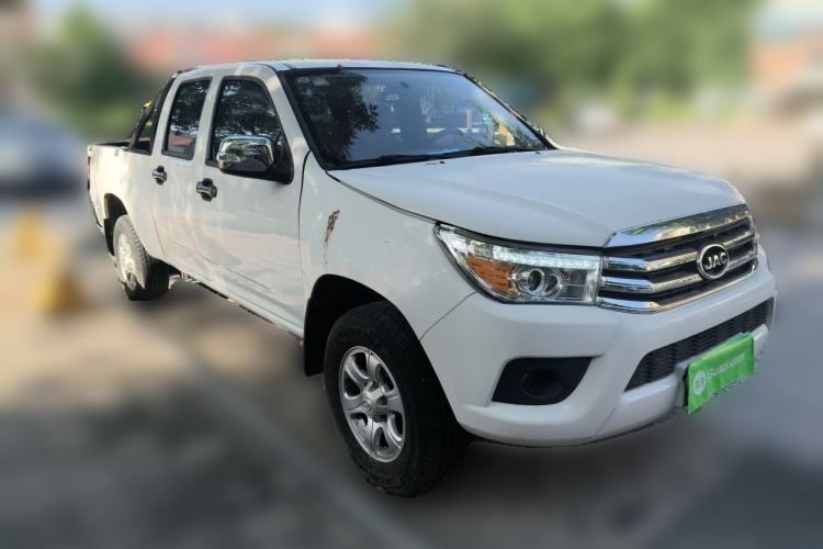 Used JAC Group V7 2018 2.0L Two-Wheel-Drive Luxury Long-Wheelbase HFC4GA3-3D Front Right 45 Deg