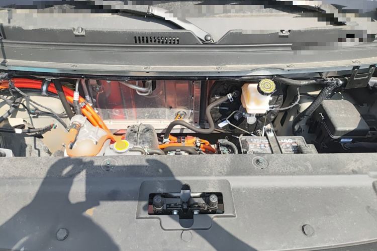 Used JAC Group Van Baolu 2024 V8 Dream Edition - CATL Engine Bay