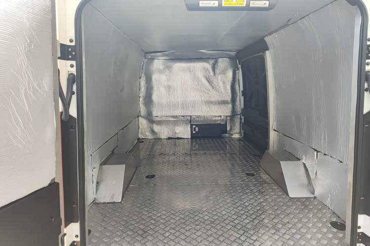 Used JAC Group Van Baolu 2024 V8 Dream Edition - CATL Trunk