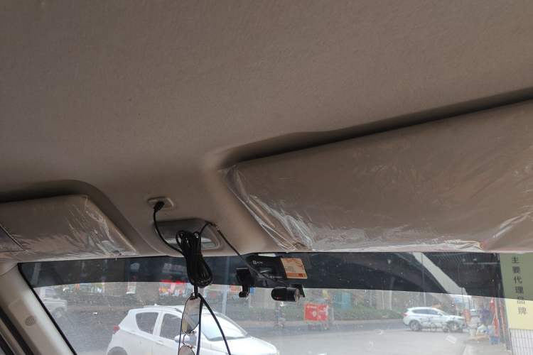 Used JAC Group Van Baolu 2024 V8 Flagship Edition - CATL Headliner