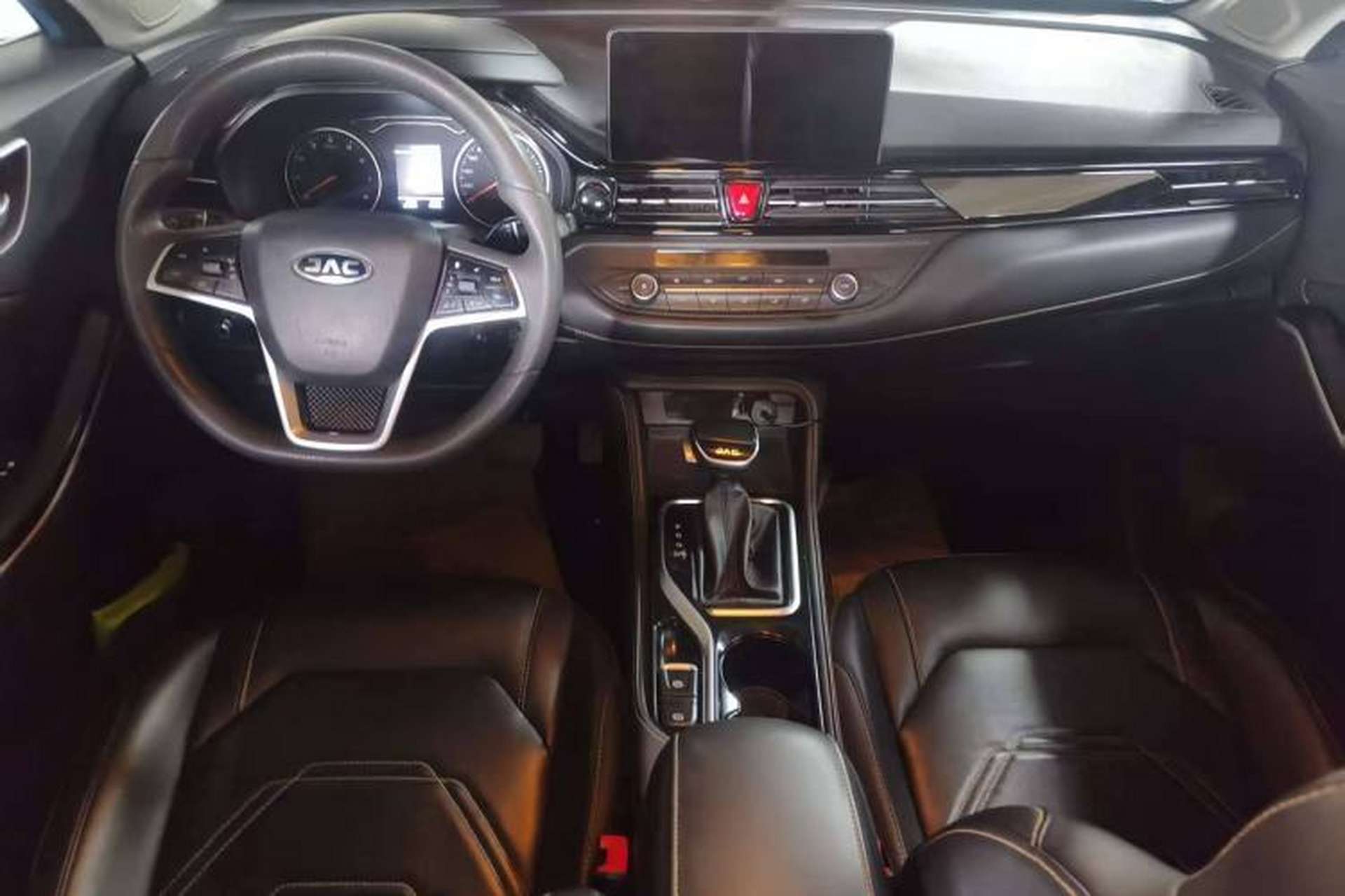 Used JAC Group X4 2020 1.5T CVT Elite Model Interior 1