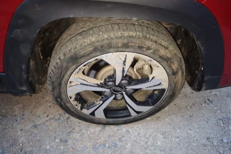 Used JAC Group X4 2020 1.5T Manual Elite Edition Exterior 7