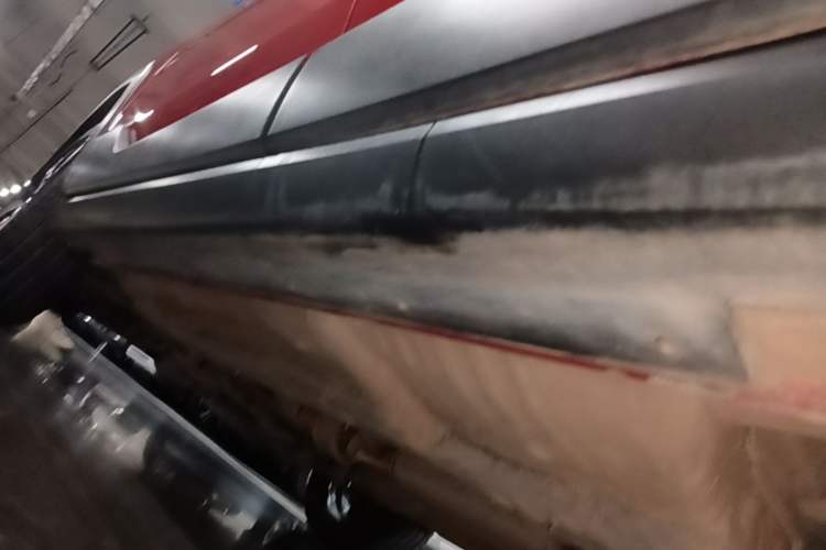 Used JAC Group X4 2020 1.5T CVT Superior Trim Left Side Sill