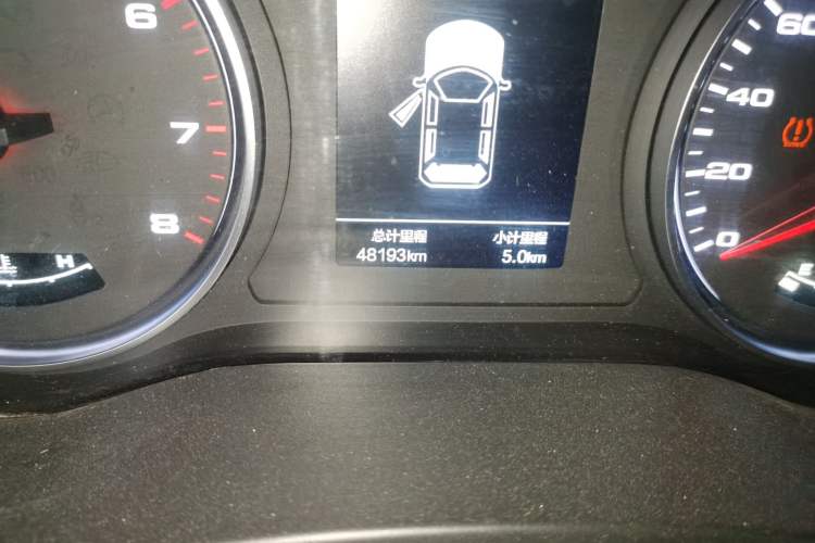 Used JAC Group X4 2020 1.5T Manual Elite Edition Odometer Close Up