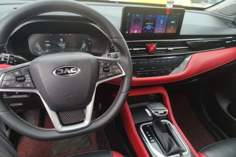 Used JAC Group X4 2020 1.5T CVT Dream Edition Audio And AC Panel