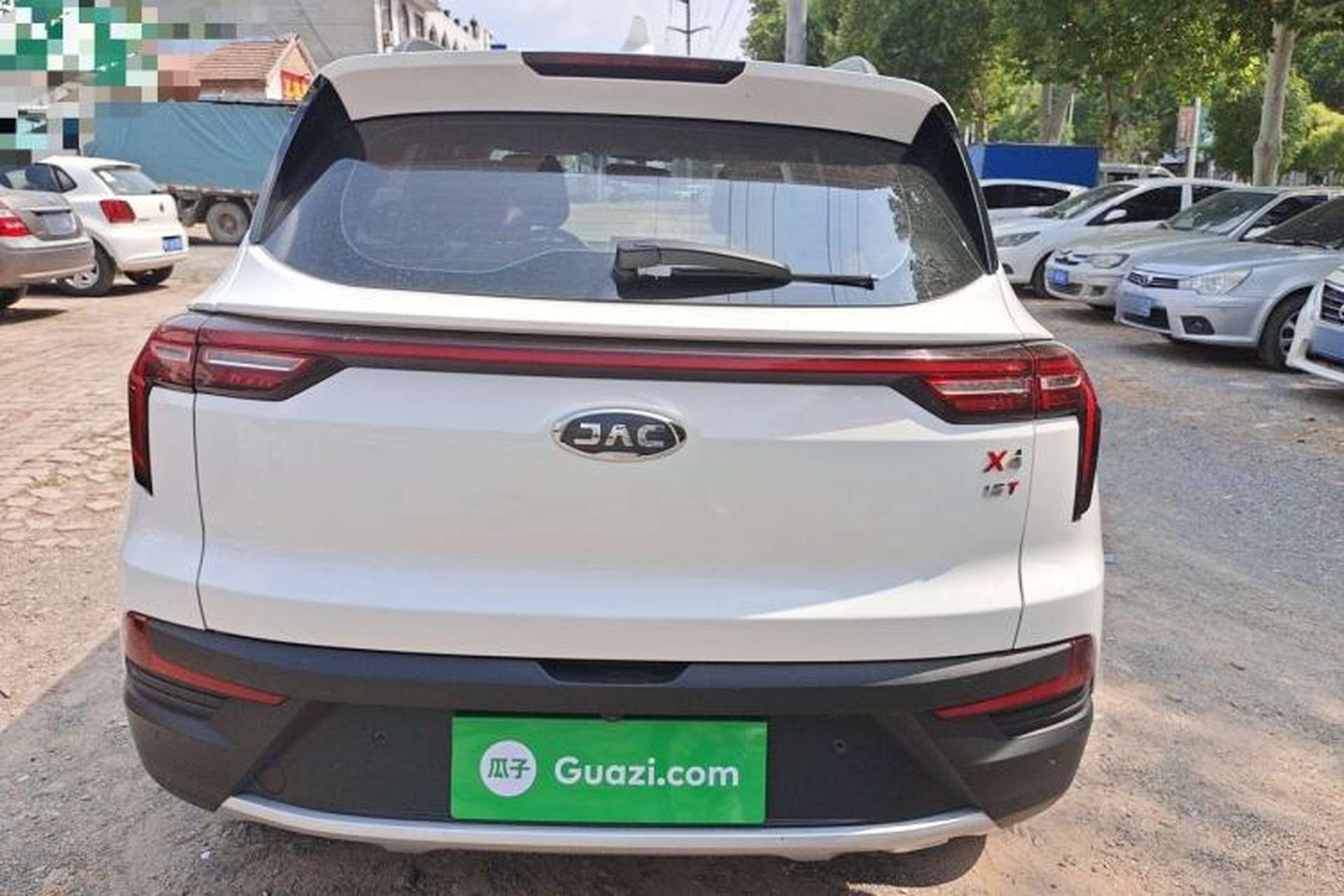 Used JAC Group X4 2020 1.5T CVT Superior Trim Exterior 4