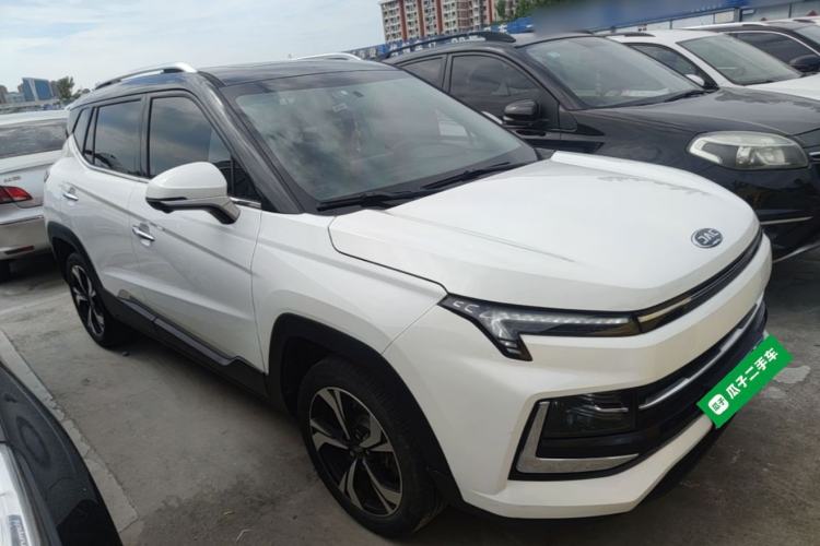 Used JAC Group X4 2020 1.5T CVT Dream Edition Front Right 45 Deg