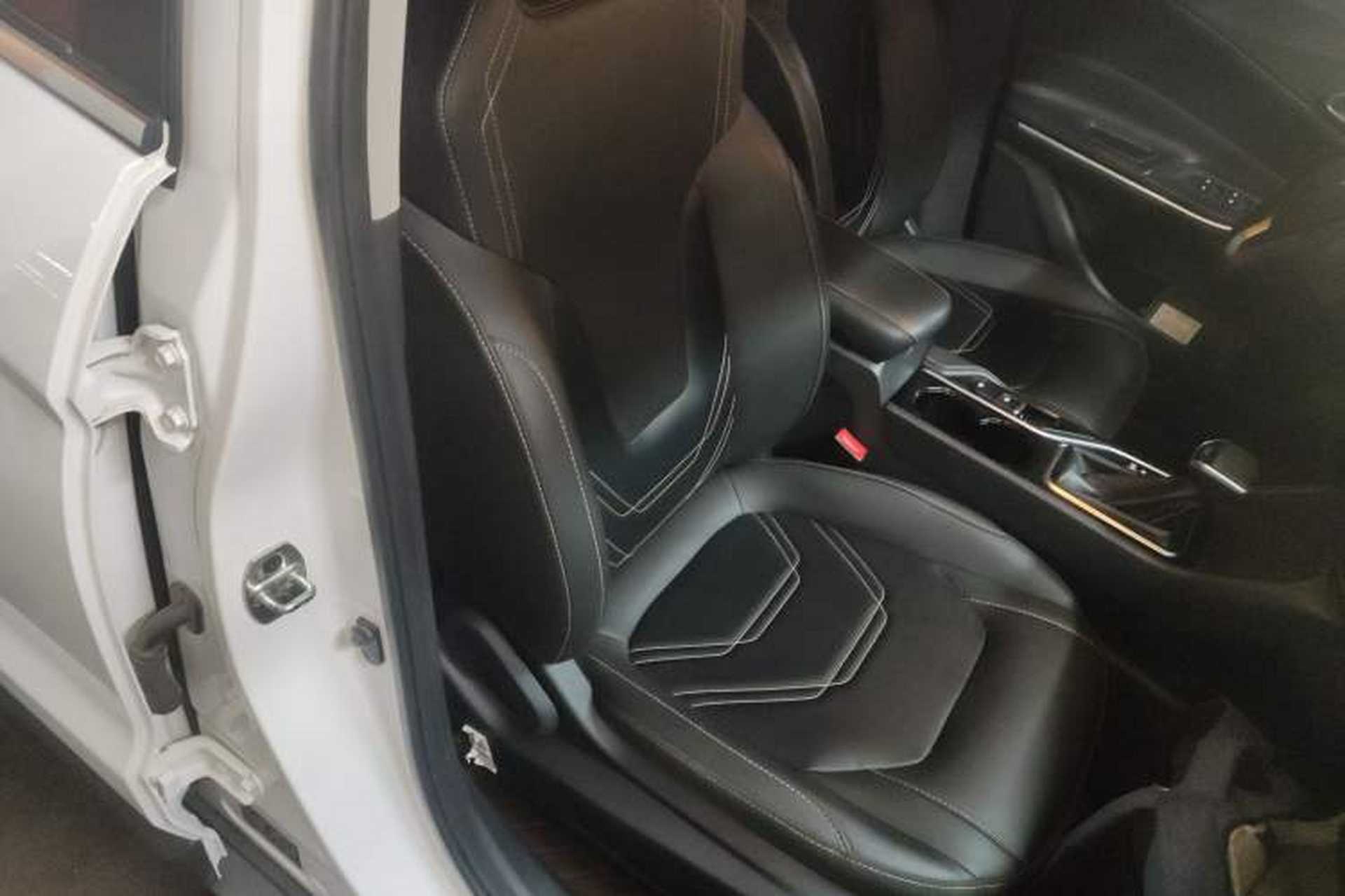 Used JAC Group X4 2020 1.5T CVT Superior Trim Right Front Seat