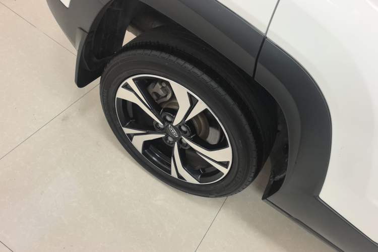 Used JAC Group X4 2020 1.5T CVT Elite Model Right Rear Wheel Hub