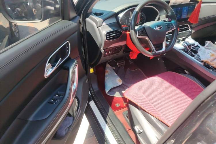 Used JAC Group X7 2020 1.5TGDI Automatic Overdrive Model Driver Seat