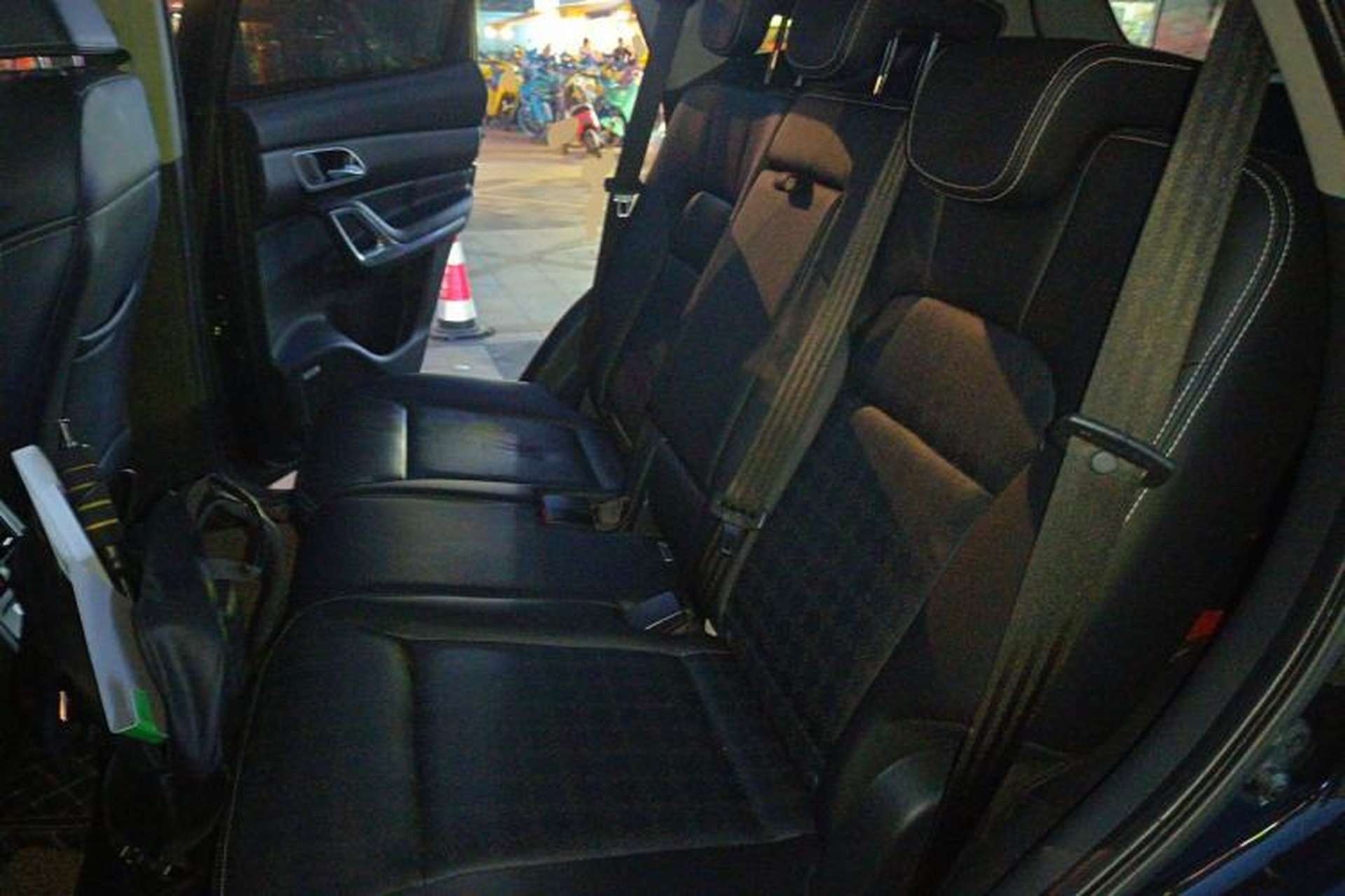 Used JAC Group X7 2020 1.5TGDI Automatic Free-Style Model Left Rear Seat