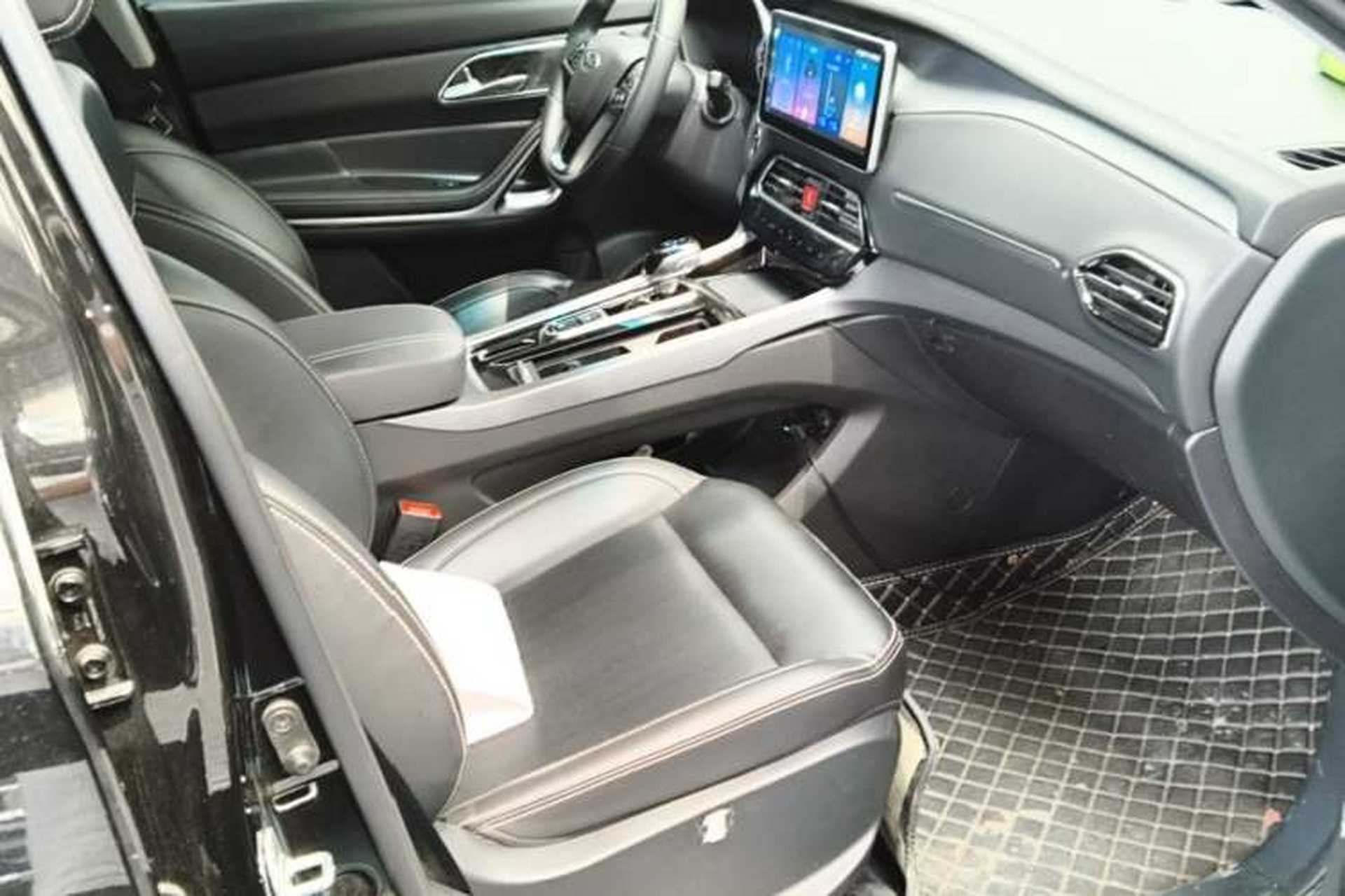 Used JAC Group X7 2020 1.5TGDI Automatic Overdrive Model Right Front Seat