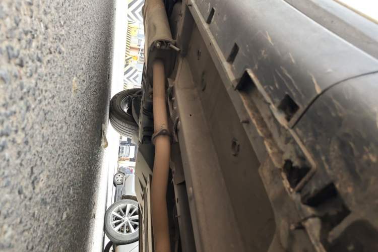 Used JAC Group X7 2020 1.5TGDI Automatic Free-Style Model Chassis Front Right