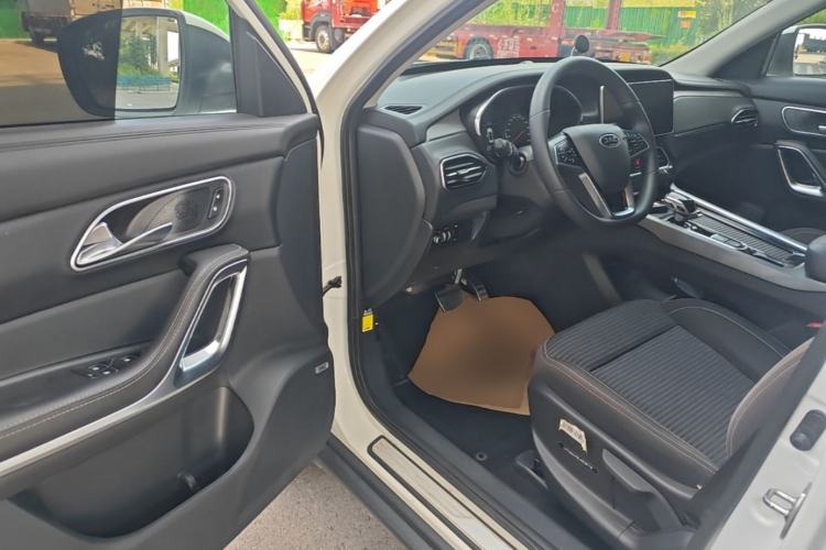 Used JAC Group X7 2020 1.5TGDI Automatic Free-Style Model Driver Seat