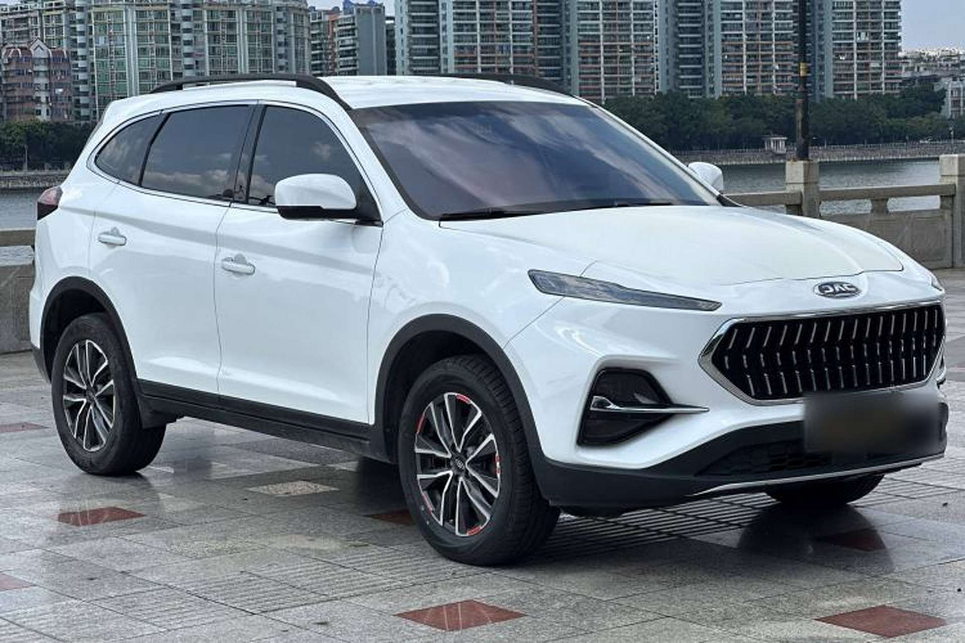 Used JAC Group X7 2020 1.5TGDI Automatic Free-Style Model Exterior 1