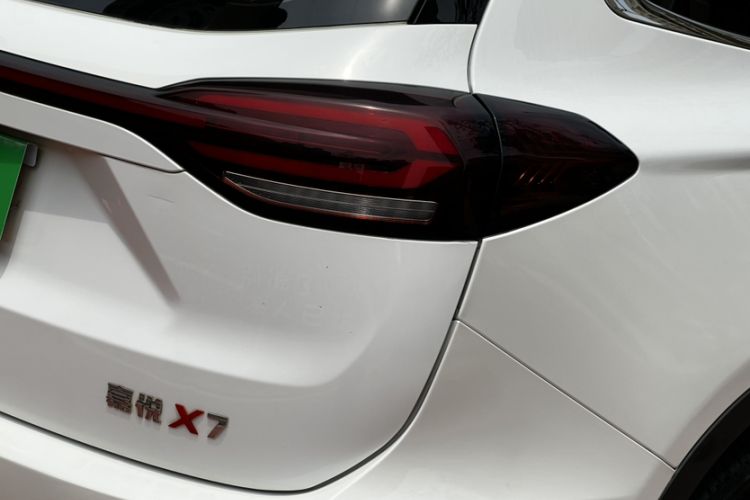 Used JAC Group X7 2020 1.5TGDI Automatic Free-Style Model Exterior 3