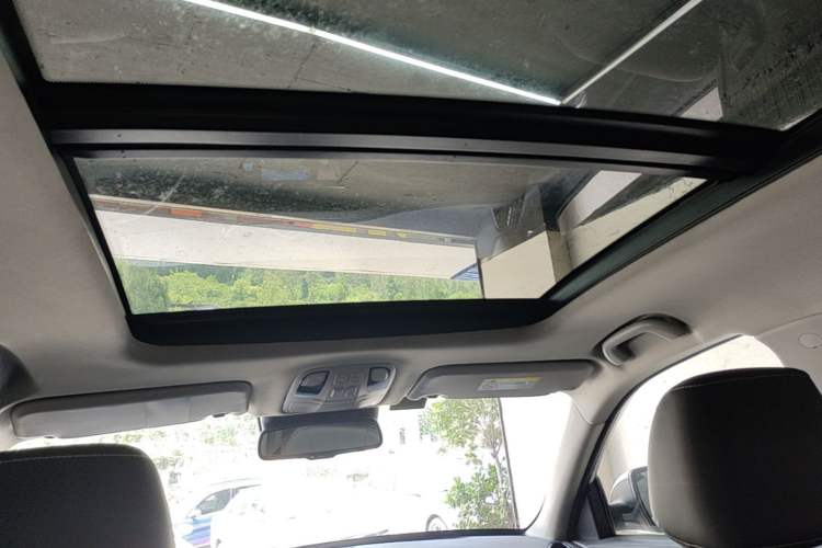 Used JAC Group X7 2020 1.5TGDI Automatic Dream Edition Headliner