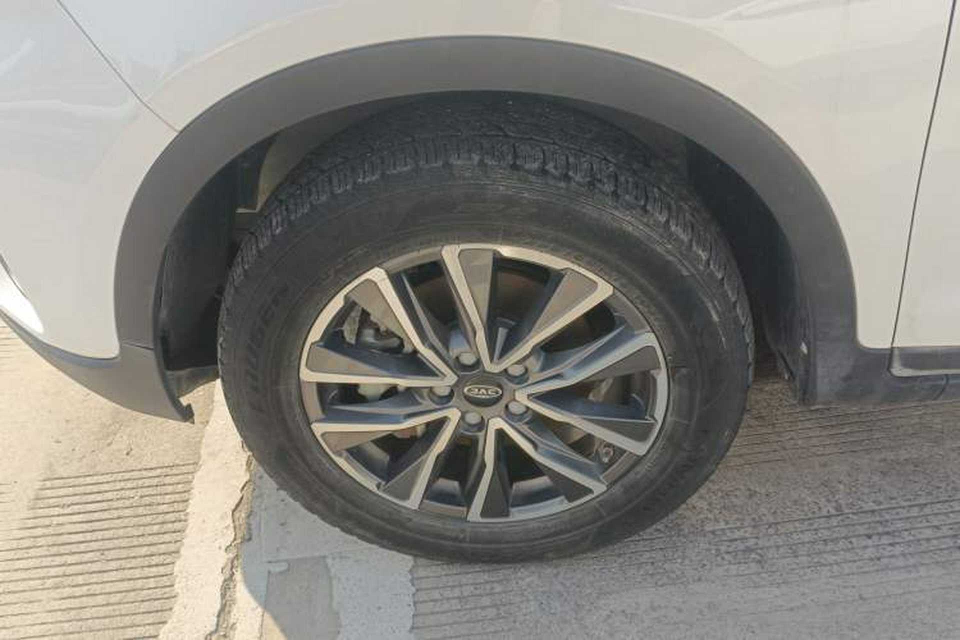 Used JAC Group X7 2020 1.5TGDI Automatic Free-Style Model Left Front Wheel Hub