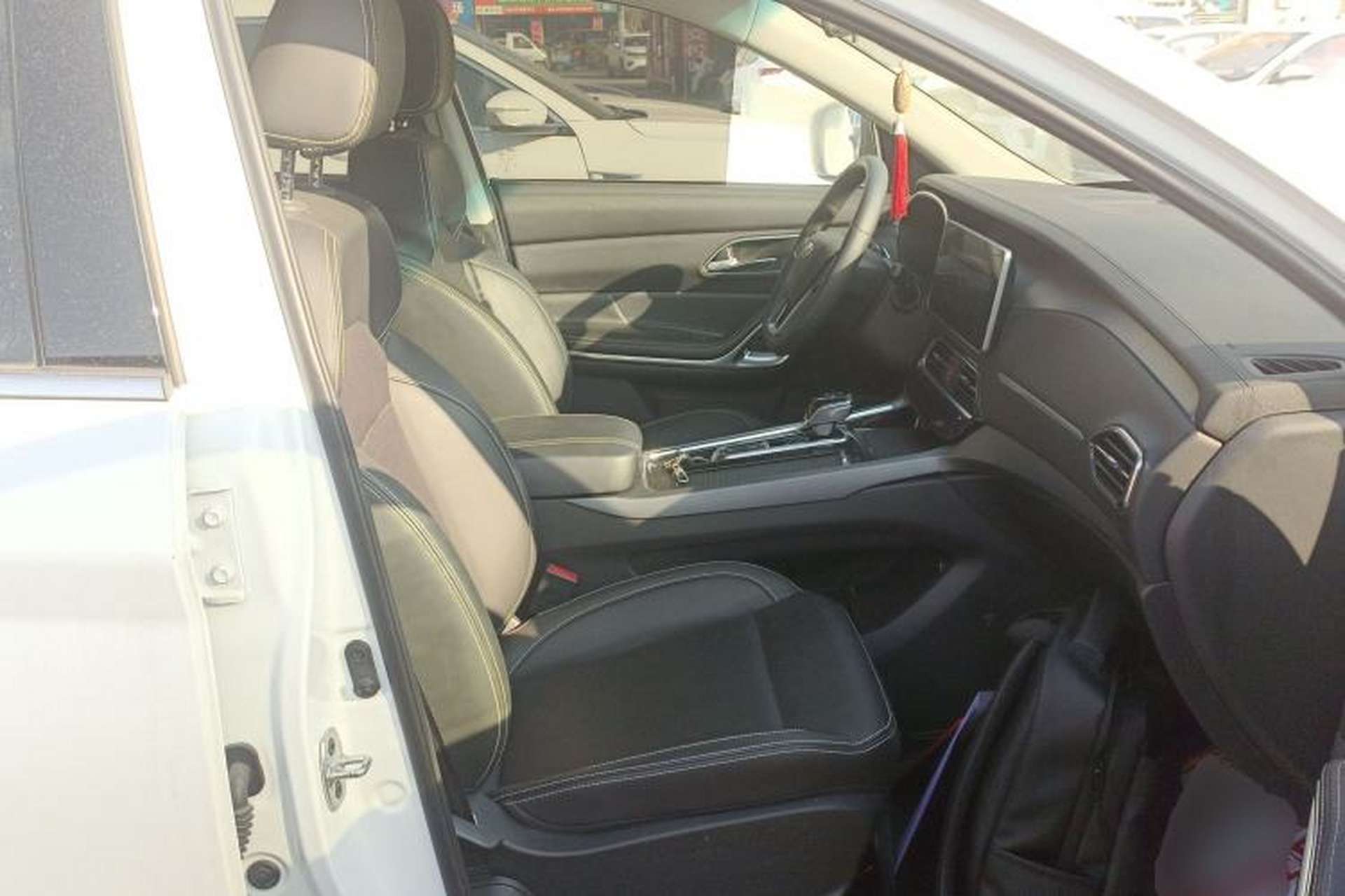Used JAC Group X7 2020 1.5TGDI Automatic Free-Style Model Right Front Seat