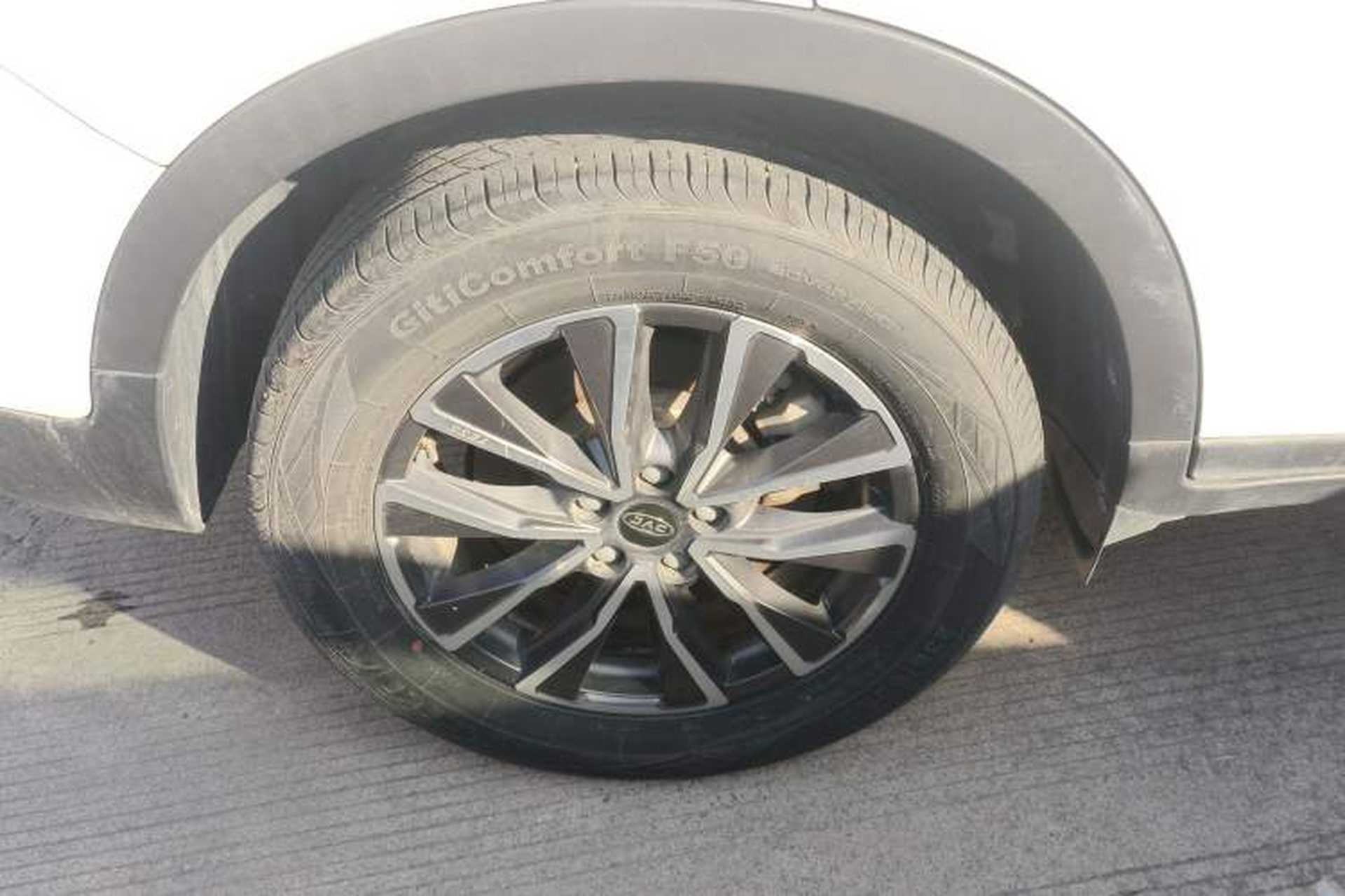 Used JAC Group X7 2020 1.5TGDI Automatic Free-Style Model Right Rear Wheel Hub