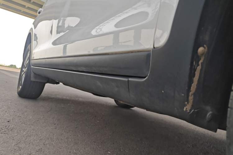 Used JAC Group X7 2020 1.5TGDI Automatic Free-Style Model Right Side Sill