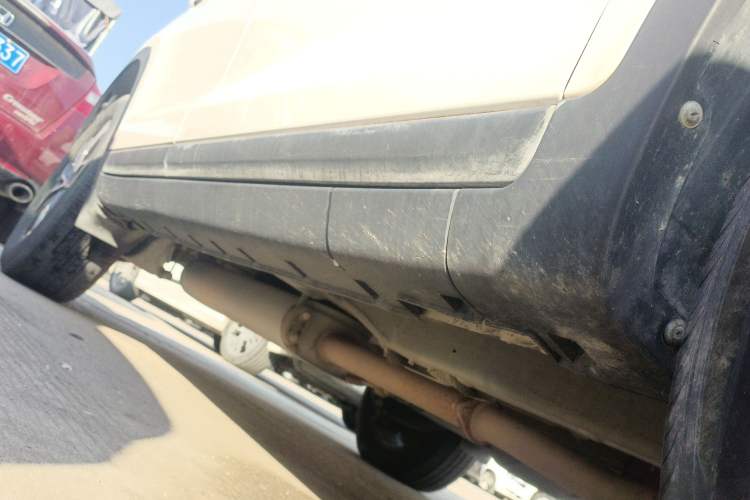 Used JAC Group X7 2020 1.5TGDI Automatic Free-Style Model Right Side Sill