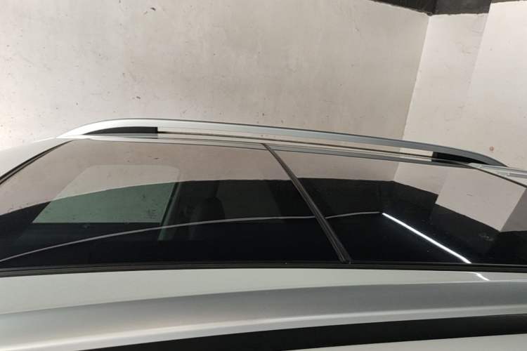 Used JAC Group X7 2020 1.5TGDI Automatic Dream Edition Roof
