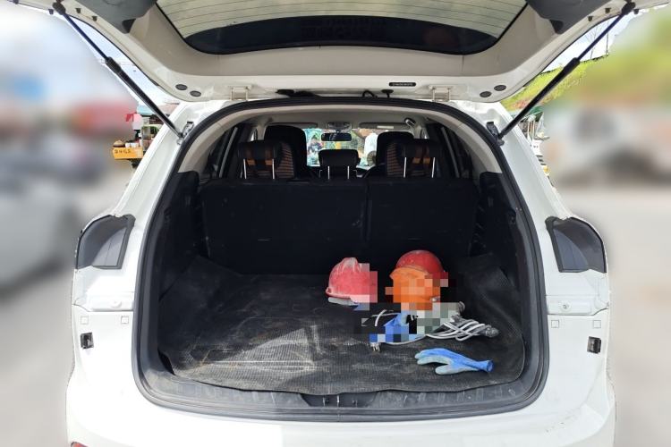 Used JAC Group X7 2020 1.5TGDI Automatic Free-Style Model Trunk